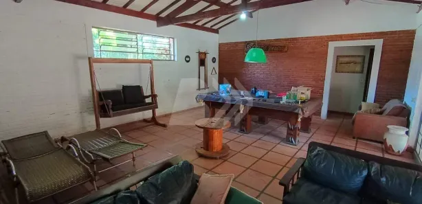Fazenda / Sítio / Chácara com 3 Quartos à venda, 300m² no Colinas do Piracicaba (Ártemis), Piracicaba