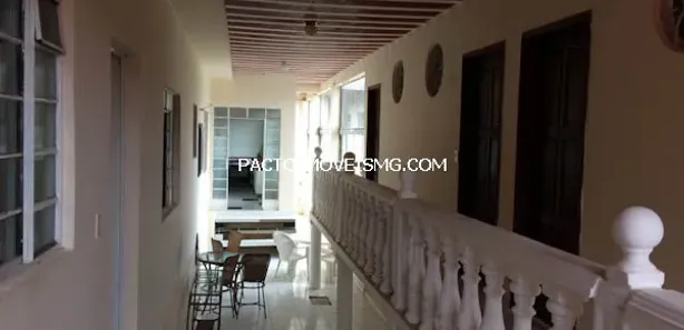 Casa com 8 Quartos à venda, 250m² no , Caeté