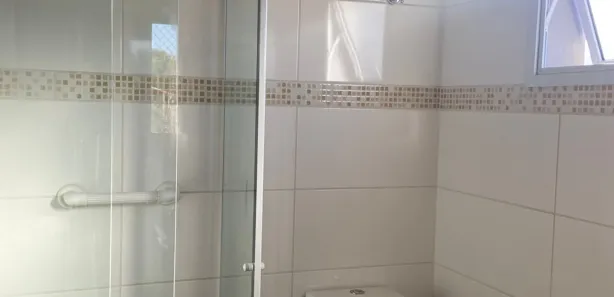 Casa de Condomínio com 3 Quartos para alugar, 50m² no Vila São Rafael, São Roque