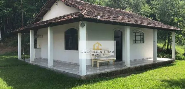Fazenda / Sítio / Chácara com 2 Quartos à venda, 140m² no Chácara Recanto Itamarati II, Caçapava