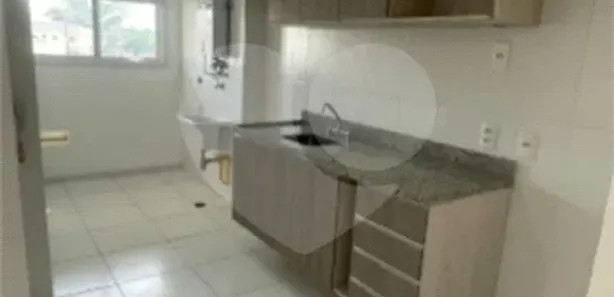 Apartamento com 3 Quartos para venda ou aluguel, 76m² no Jardim Tupanci, Barueri