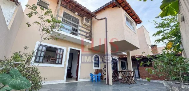 Casa com 3 Quartos para alugar, 115m² no Piratininga, Niterói