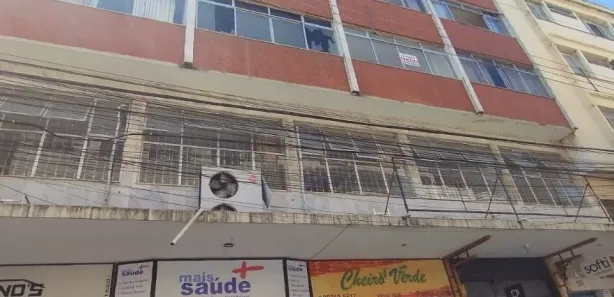 Kitnet com 1 Quarto à venda, 40m² no Centro, Juiz de Fora