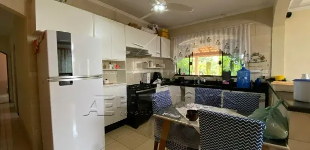 Fazenda / Sítio / Chácara com 2 Quartos à venda, 230m² no Vila Dominguinho, Votorantim