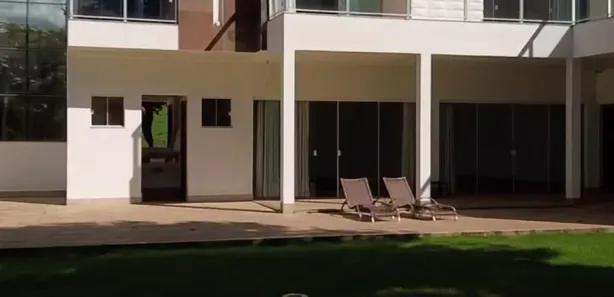 Casa de Condomínio com 4 Quartos para venda ou aluguel, 440m² no Retiro dos Lagos, Governador Valadares