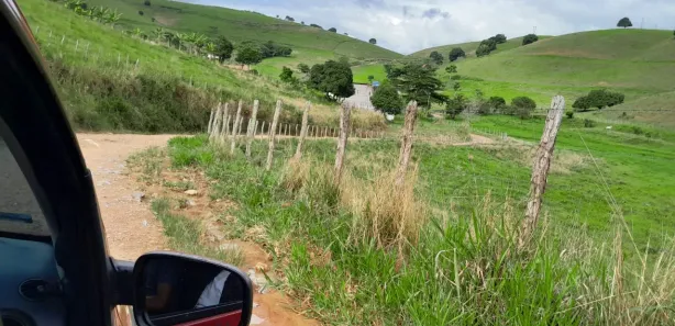 Fazenda / Sítio / Chácara com 6 Quartos à venda, 1070000m² no , Pombos