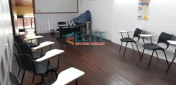 Loja / Salão / Ponto Comercial à venda, 95m² no Porto Novo, Saquarema