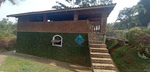 Fazenda / Sítio / Chácara com 3 Quartos à venda, 2000m² no Tatetos, São Bernardo do Campo