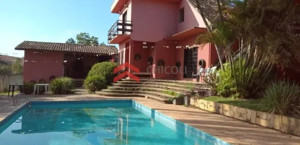 Fazenda / Sítio / Chácara com 3 Quartos para alugar, 700m² no Água Espraiada (Caucaia do Alto), Cotia