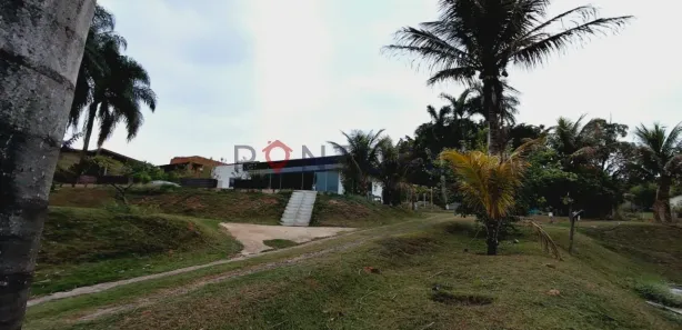 Fazenda / Sítio / Chácara com 3 Quartos para alugar, 5000m² no Parque Serra Dourada, Marília