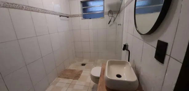 Casa de Condomínio com 2 Quartos para alugar, 70m² no Canto do Forte, Praia Grande