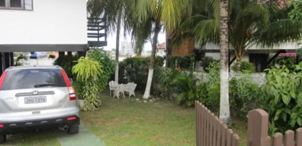 Sobrado com 4 Quartos para alugar, 250m² no Centro, Salinópolis