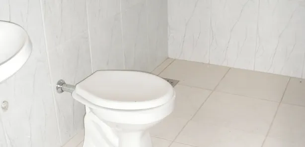 Prédio Inteiro à venda, 300m² no Jardim Niero, Louveira
