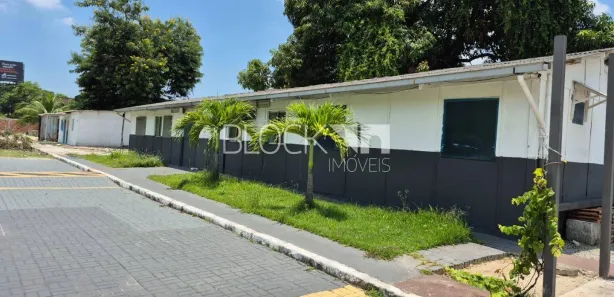 Galpão / Depósito / Armazém para alugar, 5000m² no Realengo, Rio de Janeiro