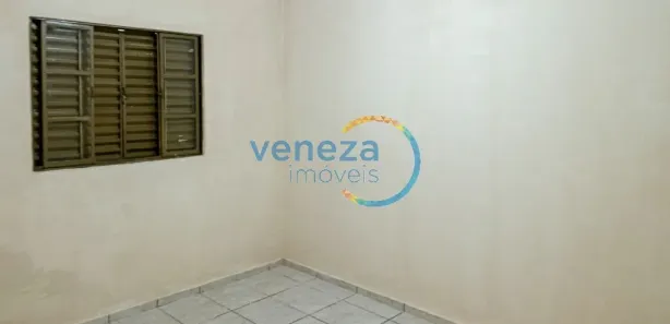 Casa com 2 Quartos para alugar, 90m² no Jardim Elizabeth, Cambé