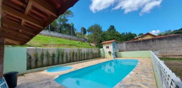 Fazenda / Sítio / Chácara com 4 Quartos à venda, 2000m² no Jardim Sinki, Franco da Rocha