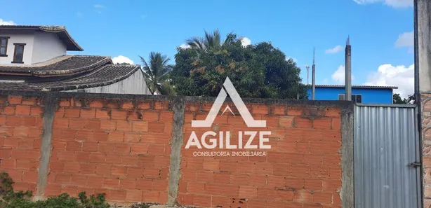 Terreno / Lote / Condomínio à venda, 300m² no Córrego do Ouro, Macaé