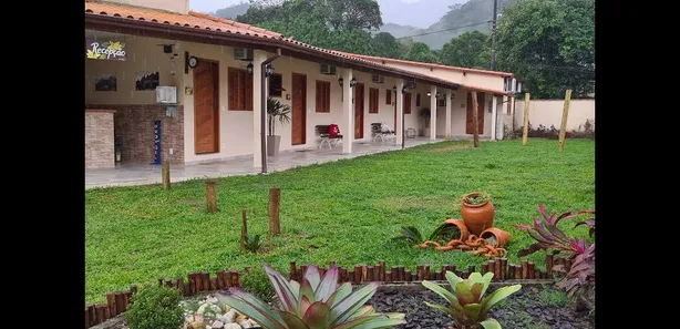 Hotel / Motel / Pousada com 12 Quartos à venda, 1870m² no Caneca Fina, Guapimirim