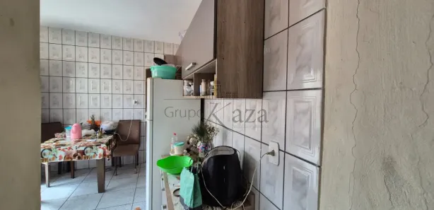 Sobrado com 4 Quartos à venda, 140m² no Jardim Paraíso, Jacareí