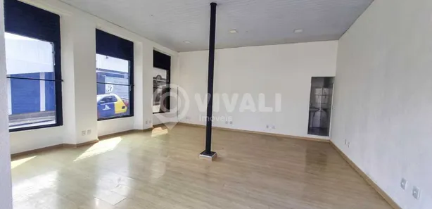 Prédio Inteiro à venda, 274m² no Centro, Itatiba