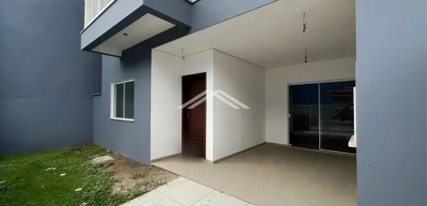 Sobrado com 3 Quartos à venda, 118m² no Barra do Saí, Itapoá