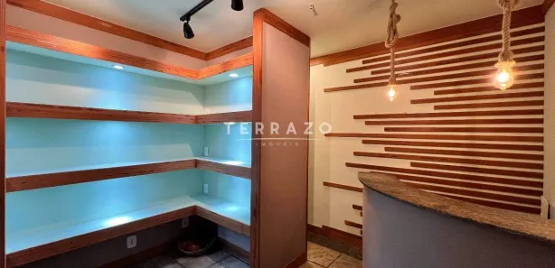 Loja / Salão / Ponto Comercial à venda, 10m² no Alto, Teresópolis
