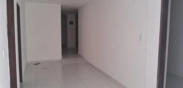 Loja / Salão / Ponto Comercial com 7 Quartos à venda, 300m² no Lagoa Nova, Natal