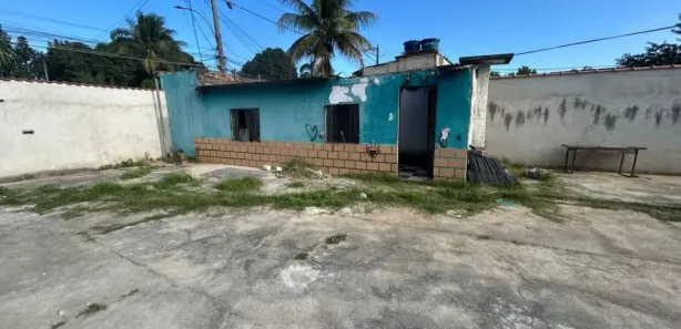 Casa com 3 Quartos à venda, 560m² no Imbariê, Duque de Caxias