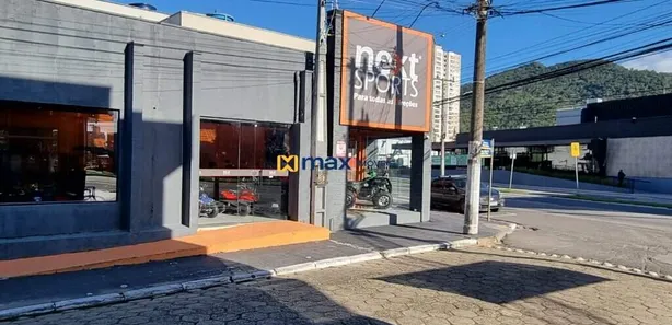 Loja / Salão / Ponto Comercial à venda, 606m² no Fazenda, Itajaí