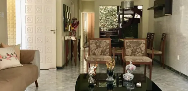 Casa com 6 Quartos à venda, 130m² no Cirurgia, Aracaju