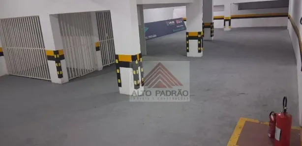 Prédio Inteiro para alugar, 670m² no Matriz, Mauá