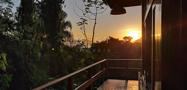 Casa de Condomínio com 5 Quartos para alugar, 450m² no Praia Vermelha, Ubatuba