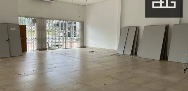 Prédio Inteiro à venda, 800m² no Centro, Cascavel