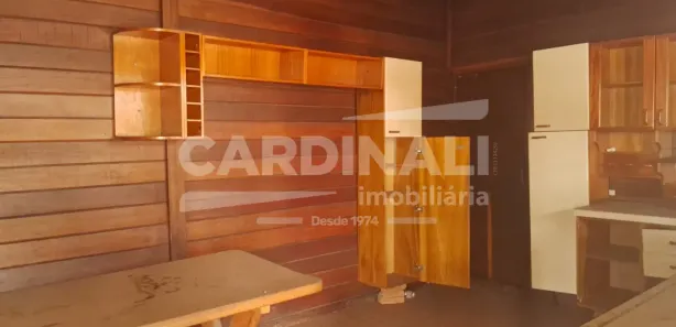 Conjunto Comercial / Sala com 3 Quartos para alugar, 242m² no Centro, Araraquara