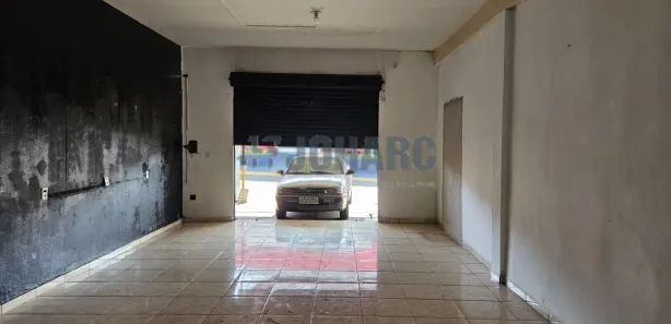 Loja / Salão / Ponto Comercial para alugar, 50m² no Jardim Menegazzo, Apucarana