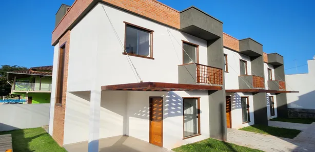 Sobrado com 3 Quartos à venda, 92m² no Centro, Itapoá