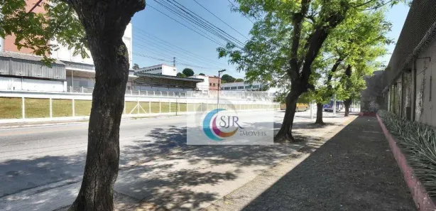 Prédio Inteiro para alugar, 1375m² no Jaguaré, São Paulo