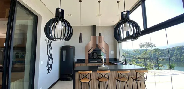 Fazenda / Sítio / Chácara com 4 Quartos à venda, 300m² no , Igaratá