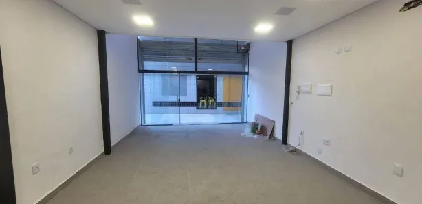 Loja / Salão / Ponto Comercial à venda, 58m² no Vila Pedro Moreira, Guarulhos