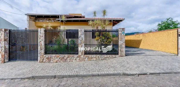 Casa com 3 Quartos à venda, 230m² no Passo Manso, Blumenau