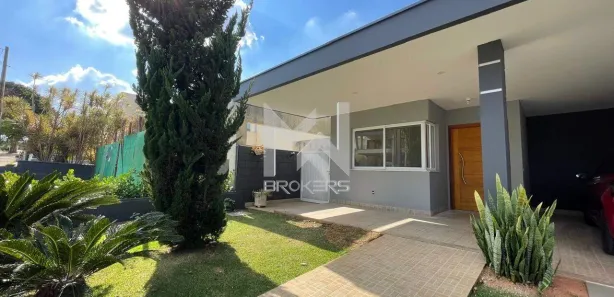Casa de Condomínio com 3 Quartos para alugar, 220m² no Ipiranga, Louveira