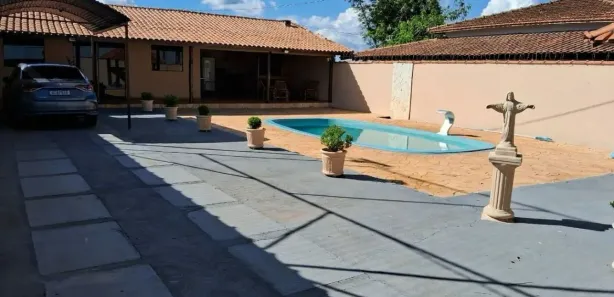 Fazenda / Sítio / Chácara com 2 Quartos à venda, 90m² no , Laranjal Paulista