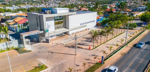 Casa de Condomínio com 5 Quartos à venda, 450m² no Setor Habitacional Arniqueira, Brasília
