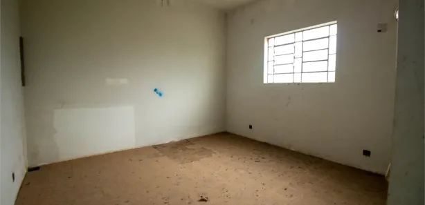 Loja / Salão / Ponto Comercial à venda, 250m² no Jardim Conceição, São Roque