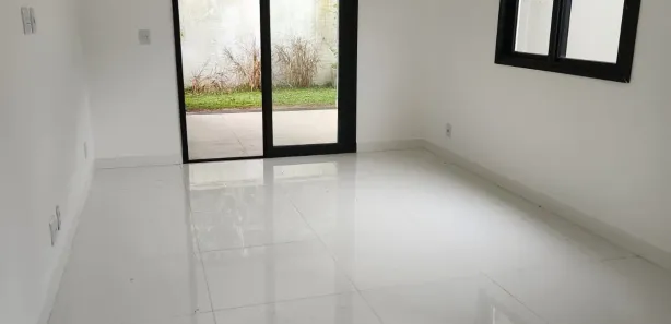 Casa de Condomínio com 3 Quartos para alugar, 119m² no Sítio Boa Vista, Cotia