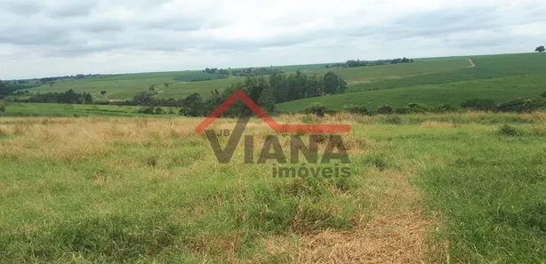 Fazenda / Sítio / Chácara com 2 Quartos à venda, 1000m² no Área Rural de Rio das Pedras, Rio das Pedras
