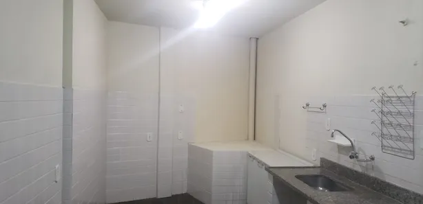 Loja / Salão / Ponto Comercial para alugar, 78m² no Village São Roque, Miguel Pereira