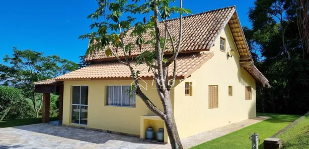 Fazenda / Sítio / Chácara com 4 Quartos à venda, 500m² no , Igaratá