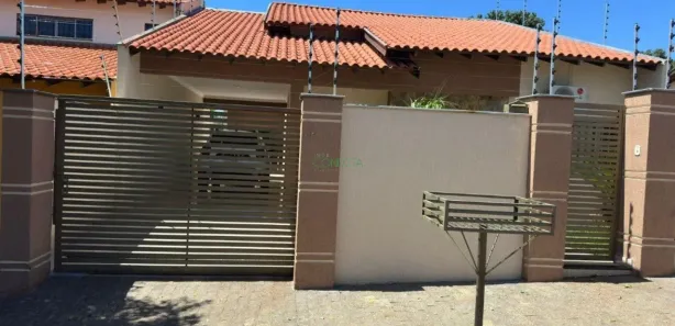 Casa com 3 Quartos à venda, 143m² no , Ibiporã