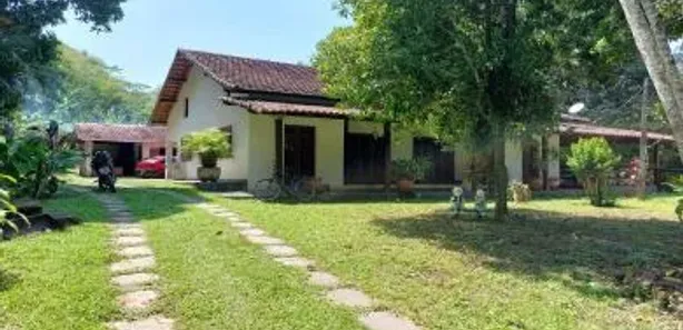Fazenda / Sítio / Chácara com 3 Quartos à venda, 11000m² no , Rio Bonito